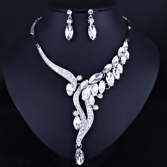 FlorasFantasies Jewelry - Crystal Rhinestones Necklace & Earrings Set - Wedding - Black TIe - Formal